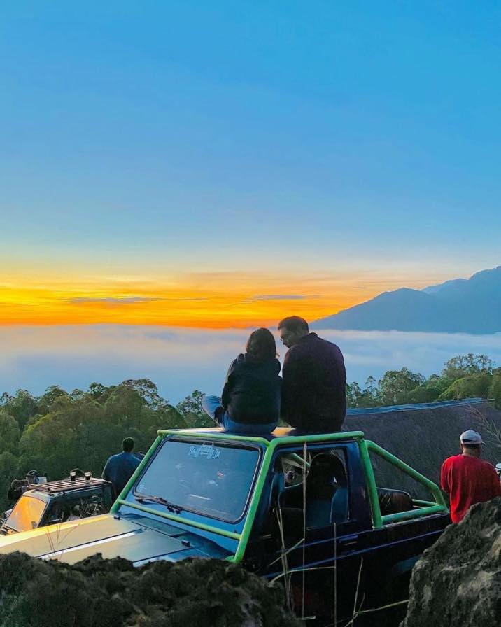 e37154b9-f4c0-416b-a117-6673f134f450